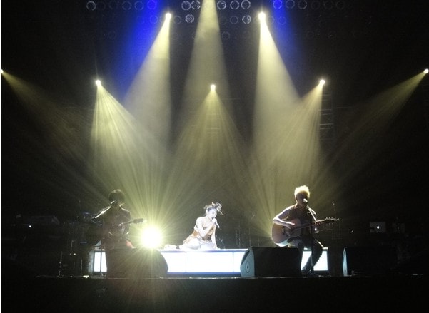 http://www.119127.cn/pics/star/pic/86ea/e3dfeb59ddb348daa0bf18cdafc4.jpg