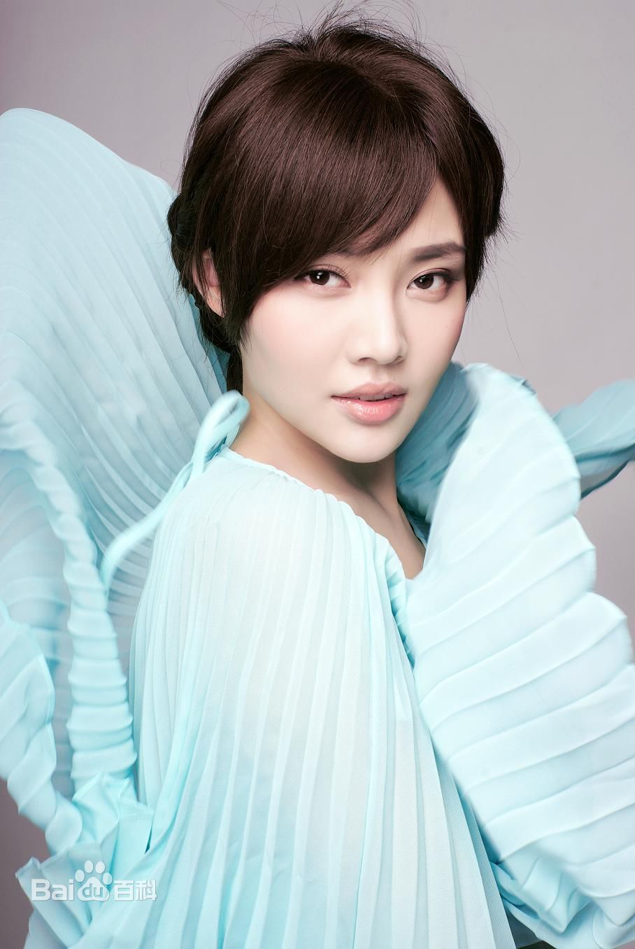 http://www.119127.cn/pics/star/pic/88d1b558e88592d6b039b139b87f20d8.jpg
