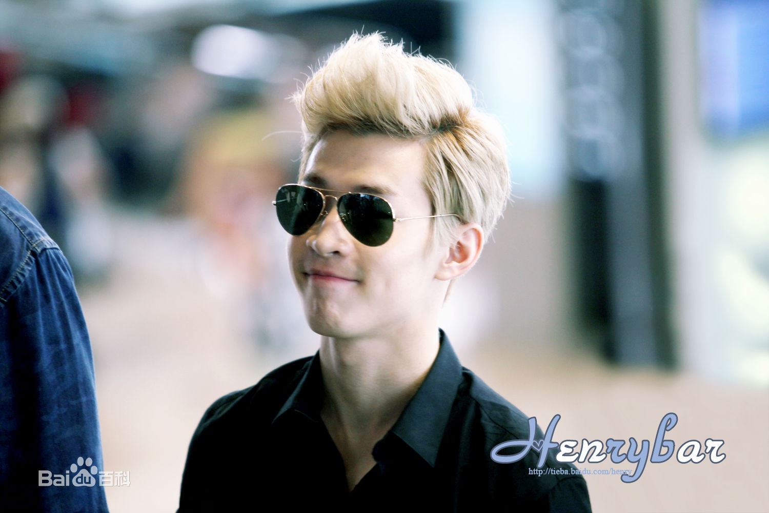 http://www.119127.cn/pics/star/pic/89424fc1aba3aaca18d08fb4e211d6bd.jpg
