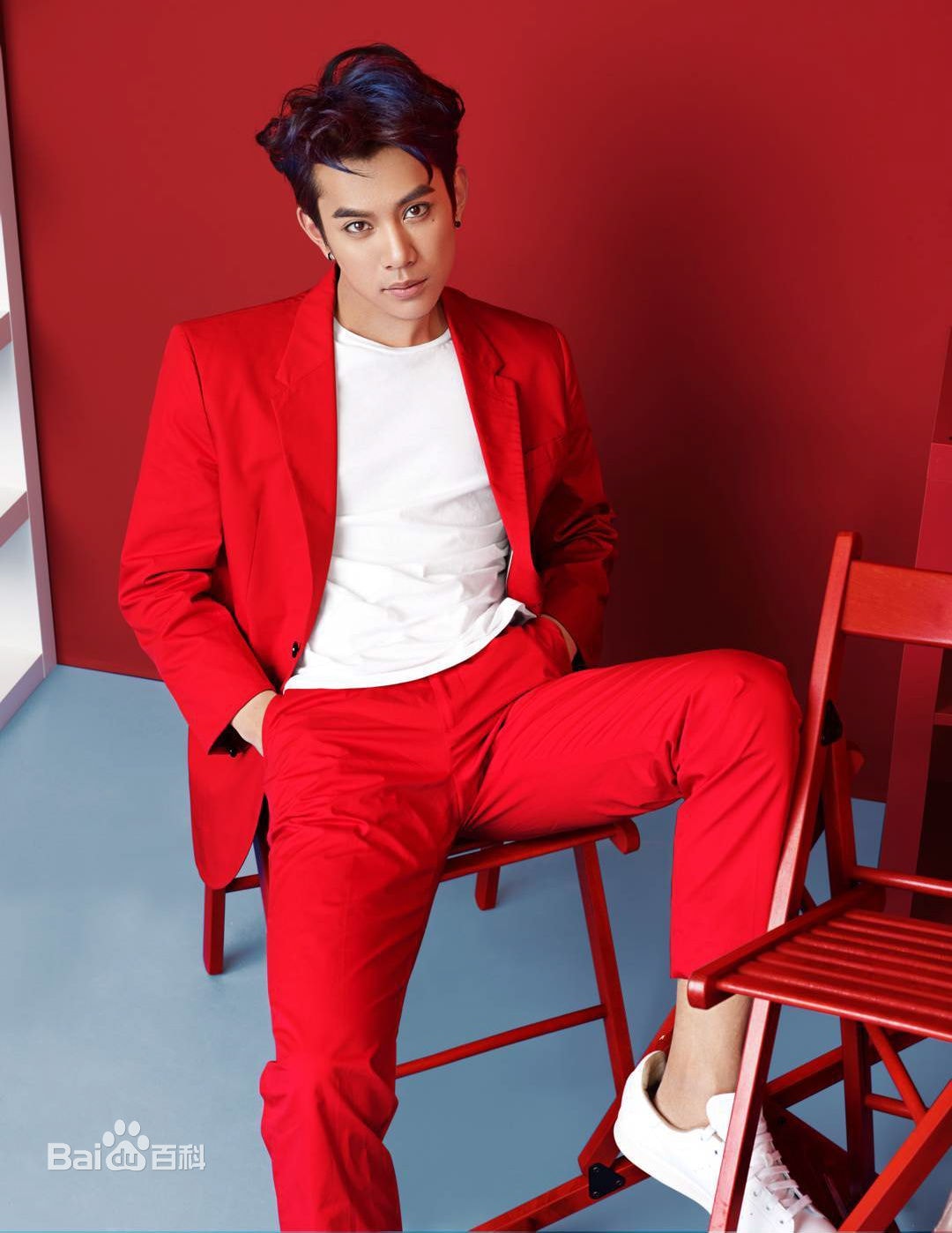 http://www.119127.cn/pics/star/pic/8a47a45a70339dd41fb91645bf914cd4.jpg