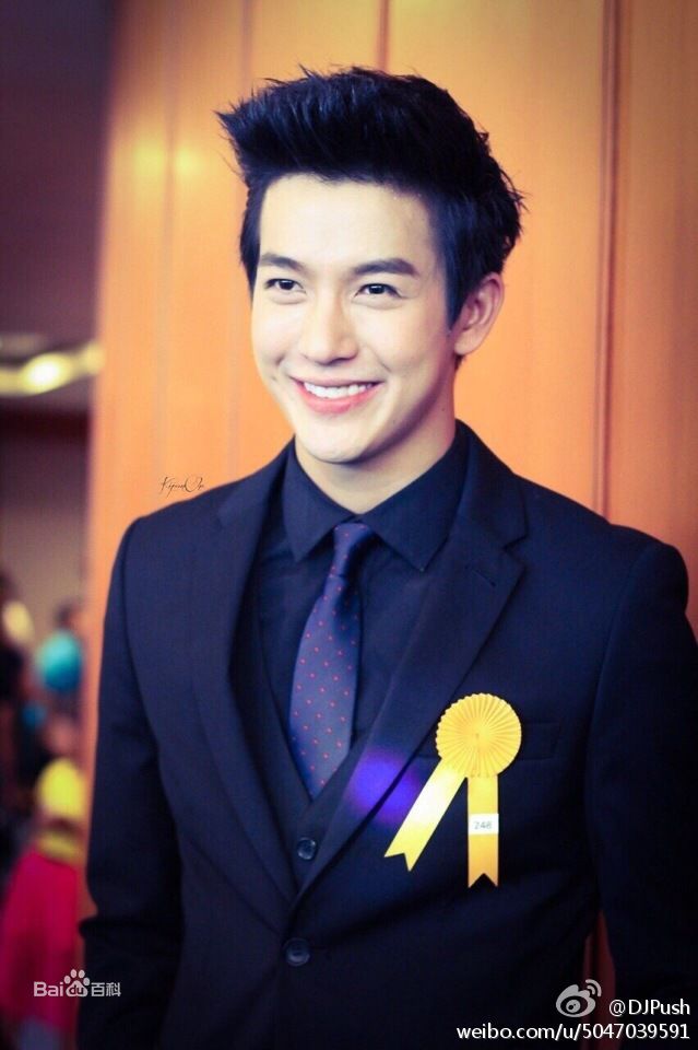 http://www.119127.cn/pics/star/pic/8a5cf1012b36fee5d684112467c31ba8.jpg