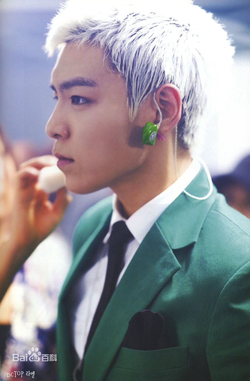 http://www.119127.cn/pics/star/pic/8b8d7c6ae070e6f70e557adbbc5647c9.jpg