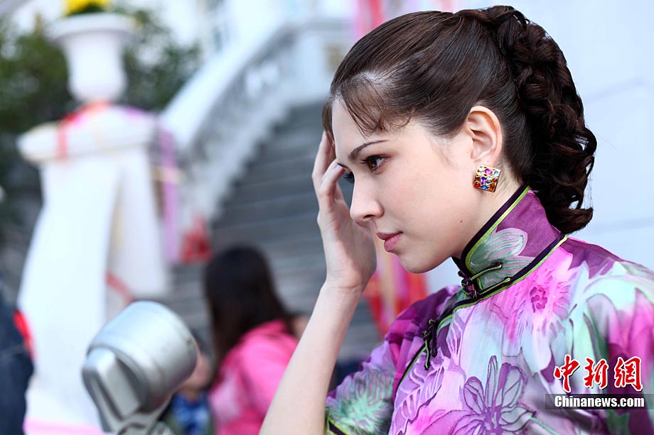 http://www.119127.cn/pics/star/pic/8c6c/21b11bef164041e1b0888783c089.jpg
