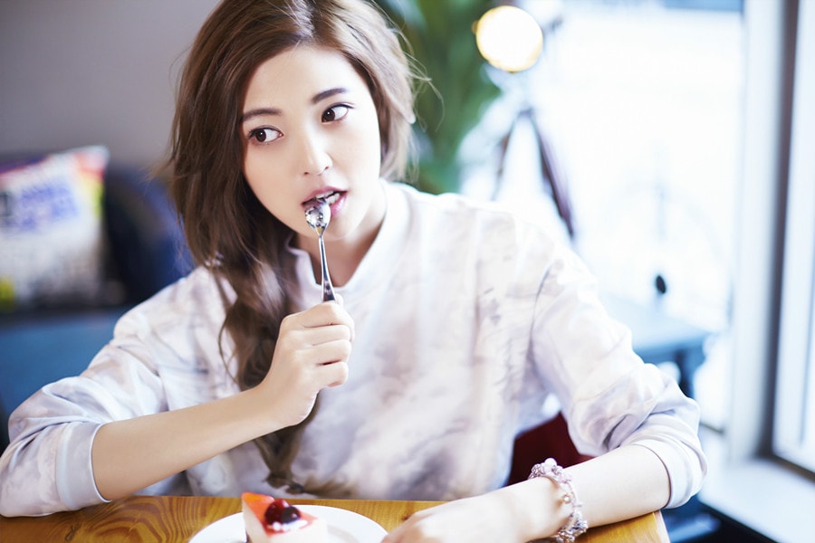 http://www.119127.cn/pics/star/pic/8d8945970b9e69ba336c5691e5a0a221.jpg