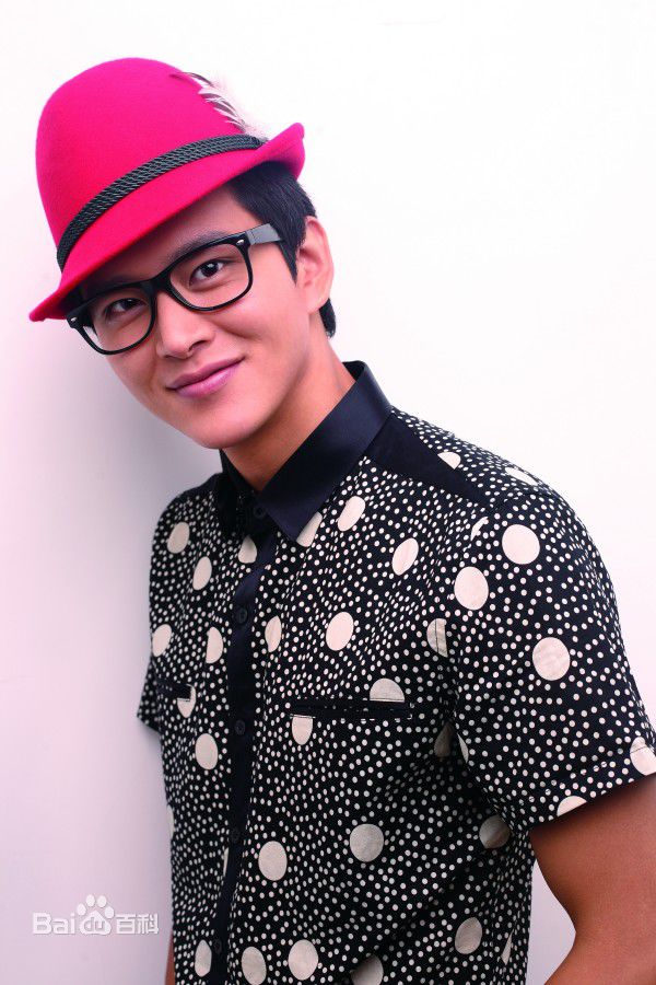 http://www.119127.cn/pics/star/pic/8e00ffbcb64f31cfb5e30707b9a579ce.jpg