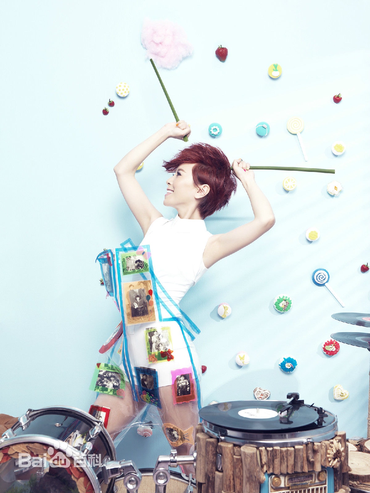 http://www.119127.cn/pics/star/pic/8e57460dcf2541482269c33939cb6077.jpg