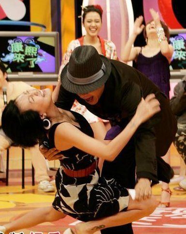 http://www.119127.cn/pics/star/pic/8f2b/3ceb5c0dfa91477e375a426084ea.jpg