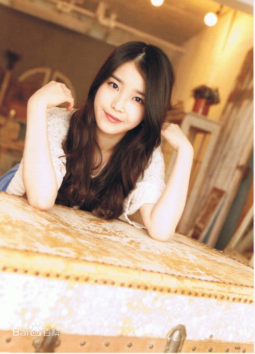 http://www.119127.cn/pics/star/pic/8f5cc9916f7ee2f6dda74637d3974acc.jpg