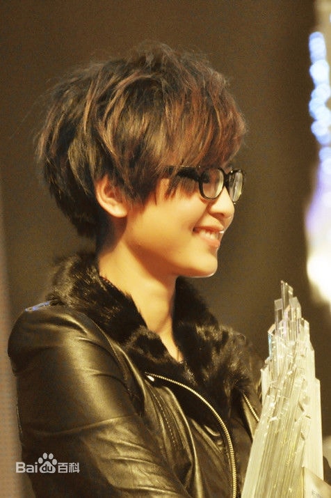 http://www.119127.cn/pics/star/pic/8f6aca8b1b6e6fb012186d585de3c389.jpg