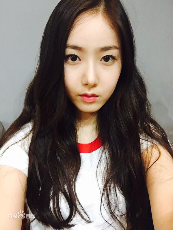 http://www.119127.cn/pics/star/pic/906e7b82890a5ffa0fd88da172f456df.jpg