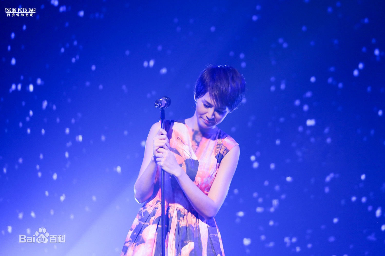 http://www.119127.cn/pics/star/pic/916e054507052c9fcfe72a282dd14215.jpg