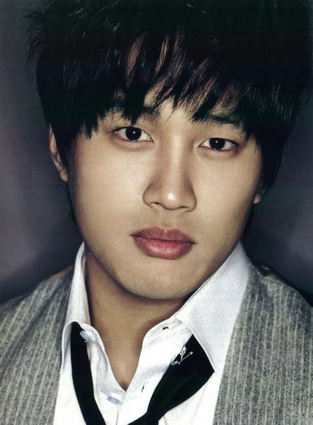 http://www.119127.cn/pics/star/pic/928c5cd9298cde5d929c20f91671887a.jpg