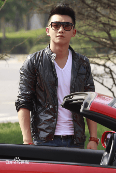 http://www.119127.cn/pics/star/pic/932d376c8cb15d556a4ce5d1e045b48e.jpg