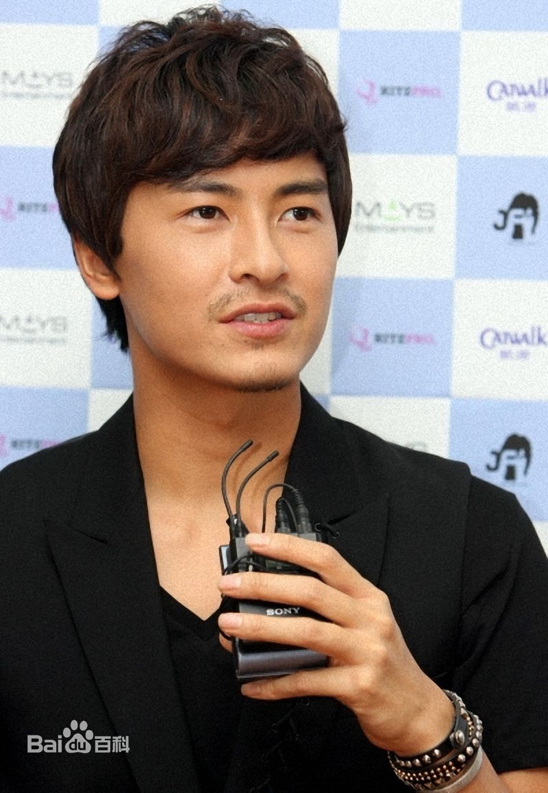 http://www.119127.cn/pics/star/pic/9395997061f58b3831af86bfe88106be.jpg