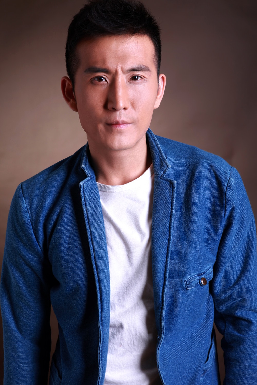 http://www.119127.cn/pics/star/pic/93ad5da2e3e3e8c7eb53c29ac1b5bae6.jpg
