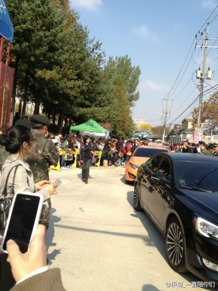 http://www.119127.cn/pics/star/pic/9443704532004566786e83b7fb8e9438.jpg