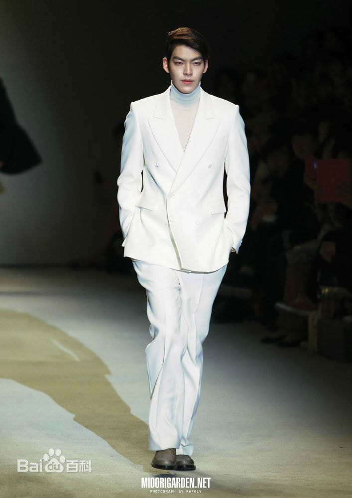 http://www.119127.cn/pics/star/pic/94d43853e564e91d2af03eca2603afbd.jpg