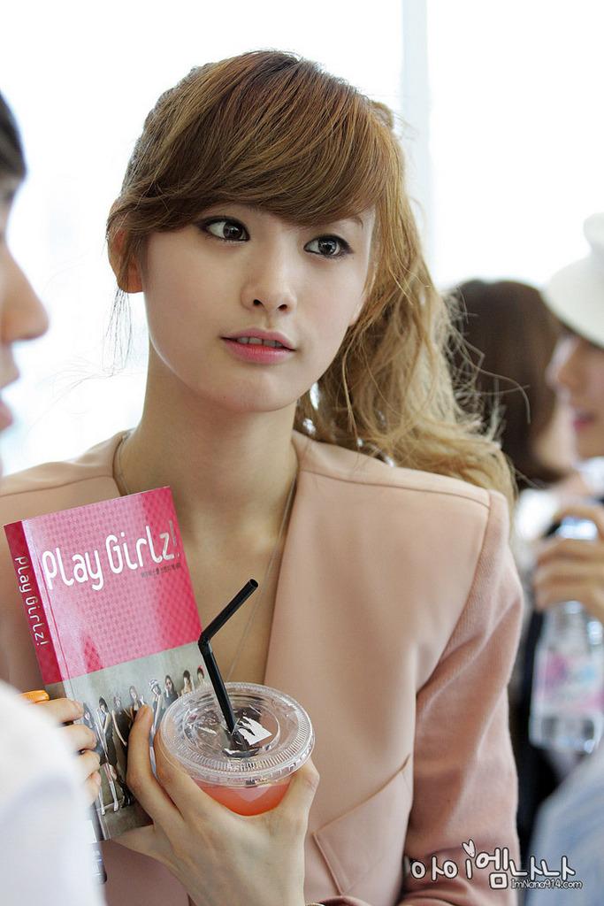 http://www.119127.cn/pics/star/pic/94f14fb05fcc635a91cb2c24cce2c3f9.jpg