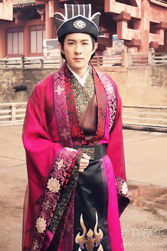 http://www.119127.cn/pics/star/pic/9526/5edf9125d43fcaa652df9105562c.jpg