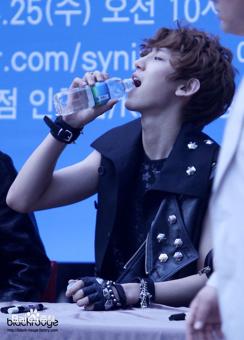 http://www.119127.cn/pics/star/pic/95ef9383196434fe84d5baa95d94e75a.jpg