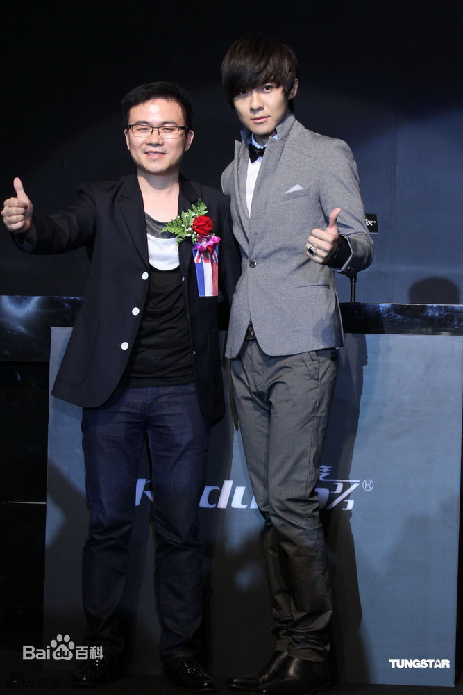 http://www.119127.cn/pics/star/pic/9695b3229aba61d2c1747a19cd1e139c.jpg