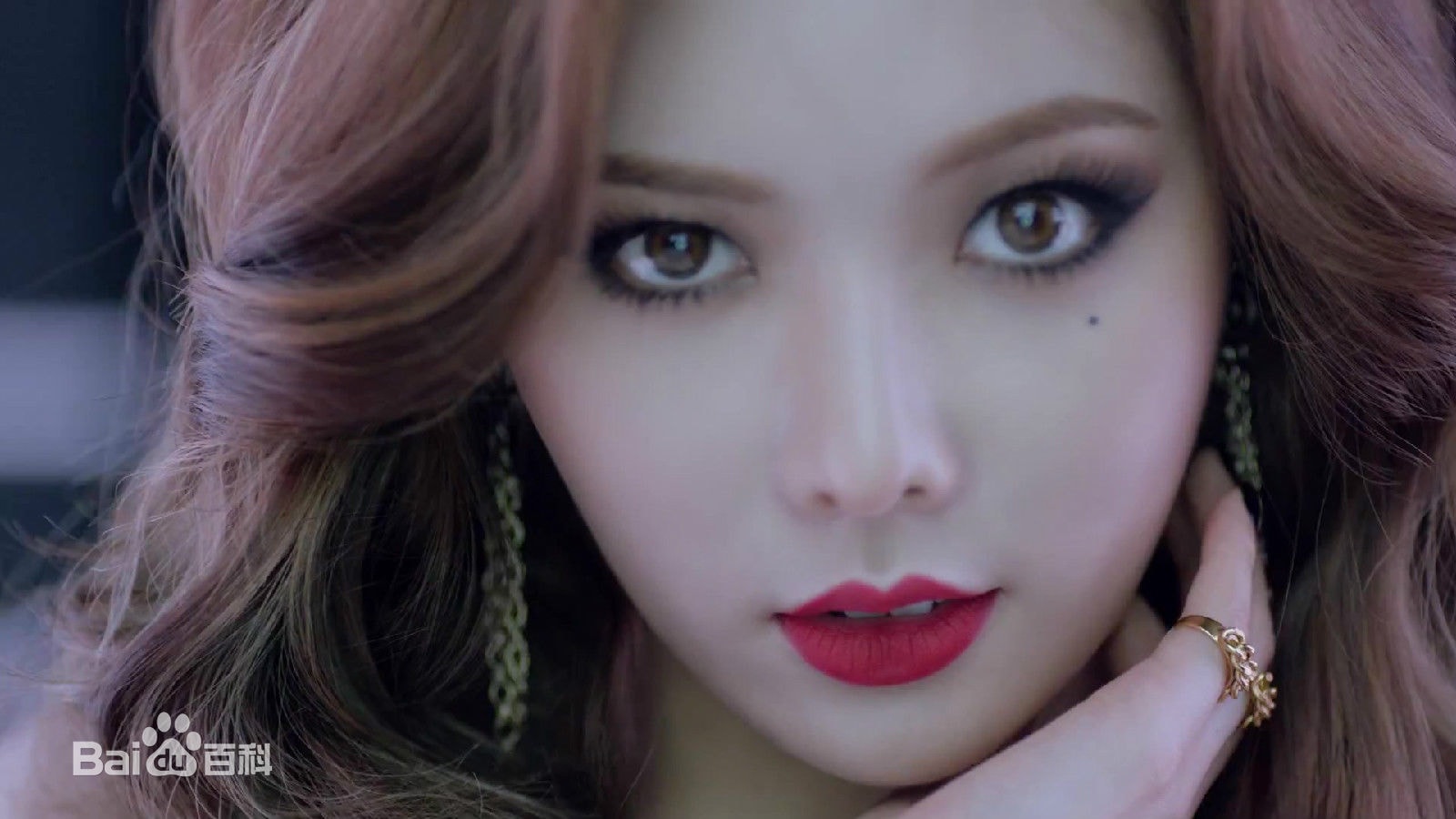 http://www.119127.cn/pics/star/pic/97e0da00e8a2592e74e4007ffc36f1e4.jpg