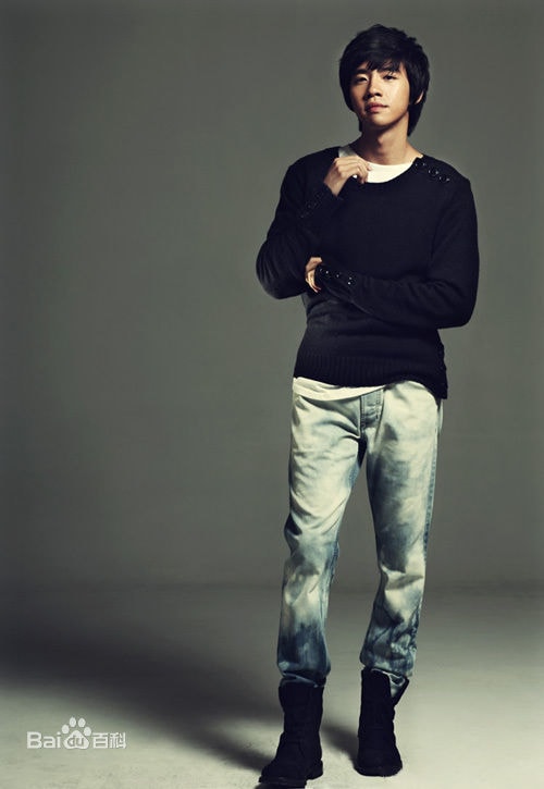 http://www.119127.cn/pics/star/pic/9820b257de933e29eb73bcdfa0eeb312.jpg