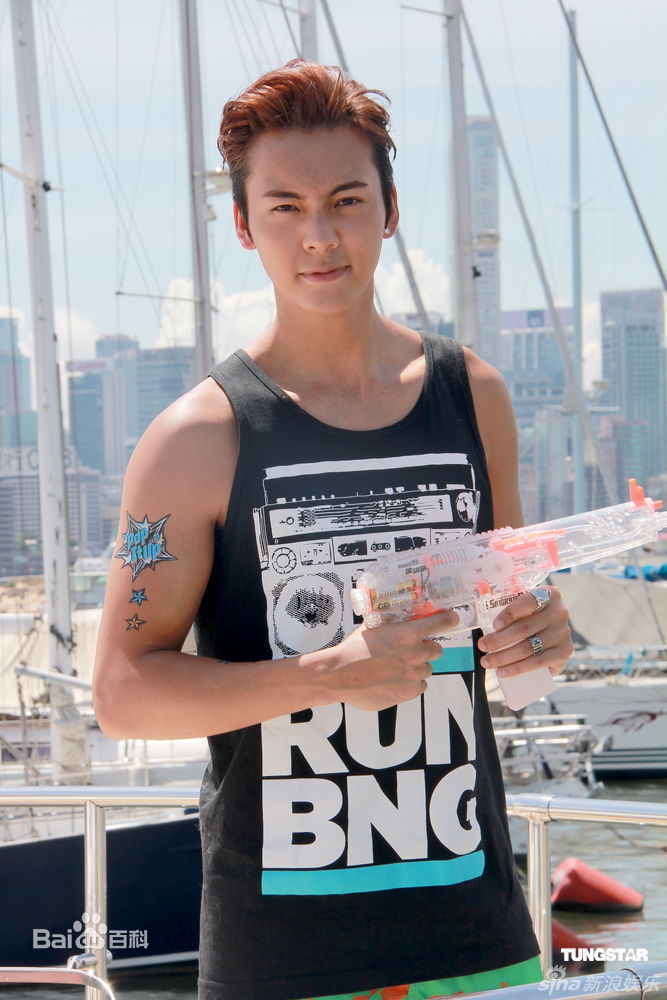 http://www.119127.cn/pics/star/pic/9842edb090c20bcd8443661e45dfc3a1.jpg