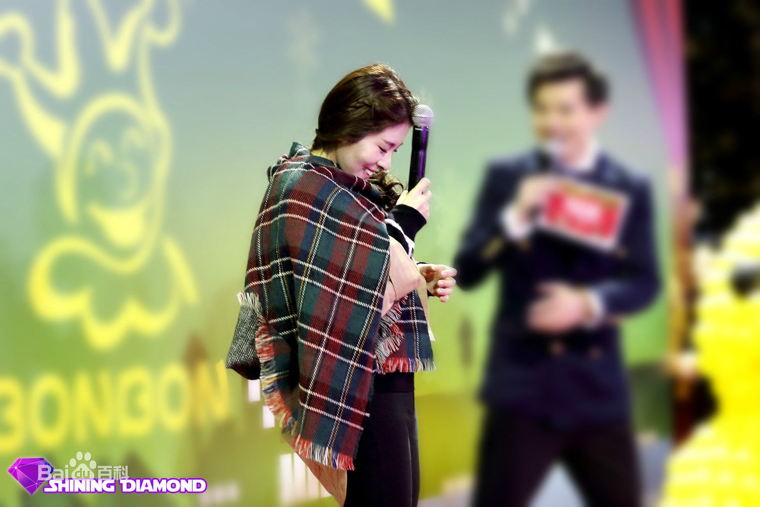 http://www.119127.cn/pics/star/pic/98b475b5155d5c5b23e0b780487f3662.jpg