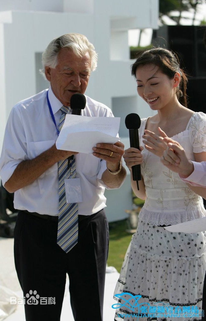 http://www.119127.cn/pics/star/pic/9983b117f706f12e6352b0000a161a6f.jpg