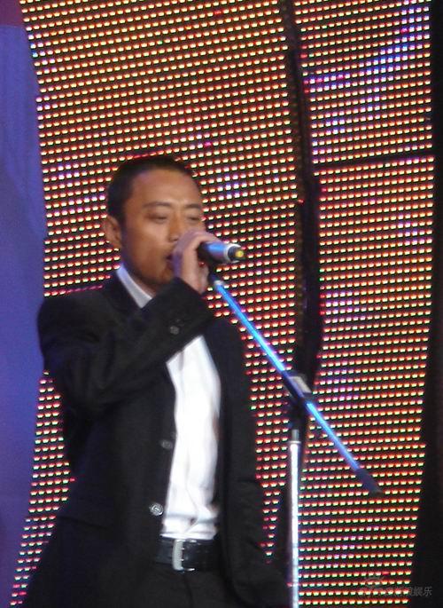 http://www.119127.cn/pics/star/pic/99d652b3371f2ec6f64b905cec7d90d4.jpg