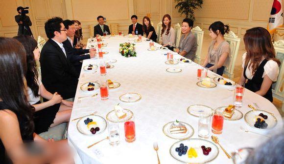 http://www.119127.cn/pics/star/pic/9a4463af2ac9407134da9460ff96dee7.jpg