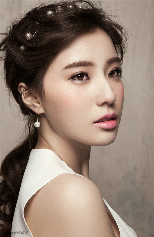http://www.119127.cn/pics/star/pic/9b64af239fd2453d7a9010c1118d7652.jpg