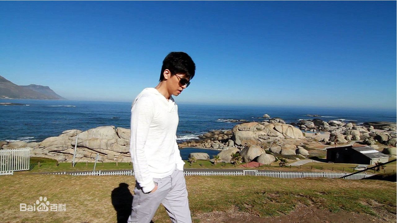 http://www.119127.cn/pics/star/pic/9bdaefd326da190122290a1e6b540e15.jpg