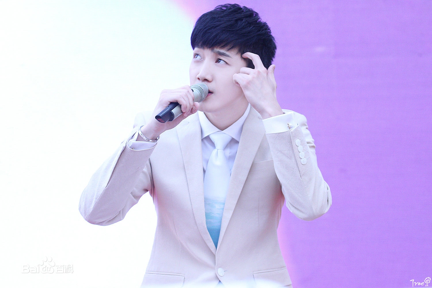 http://www.119127.cn/pics/star/pic/9bf71a1aa28f0d9fc7548b8f7f6af1c4.jpg