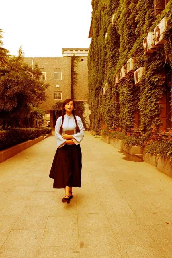 http://www.119127.cn/pics/star/pic/9c2462bdc9d4063a7cbe1dda37638f39.jpg