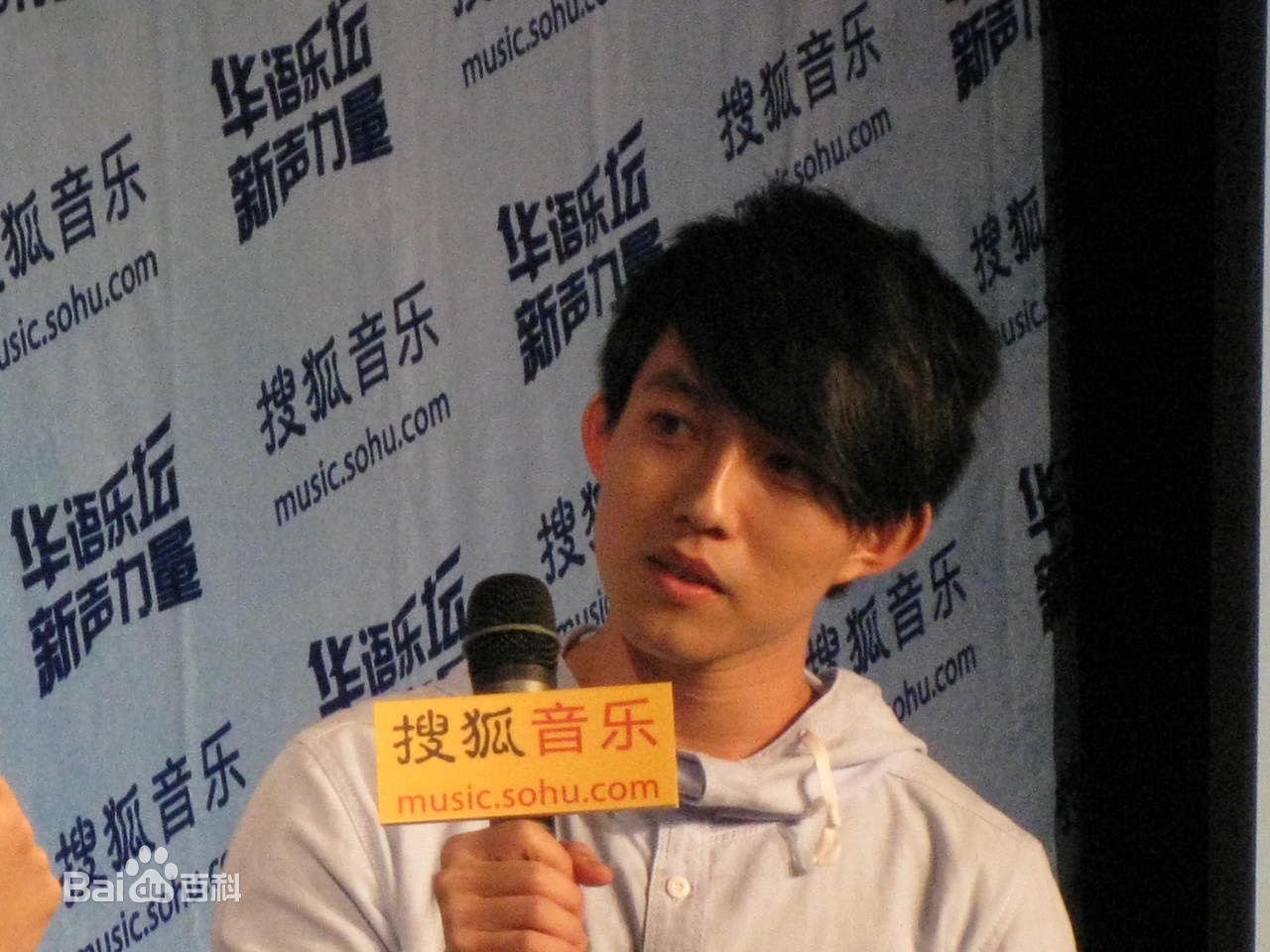 http://www.119127.cn/pics/star/pic/9c689e8fa98d16605172dae3199becae.jpg