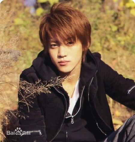 http://www.119127.cn/pics/star/pic/9d7d94c8e628521a934f44bfb5fd6070.jpg