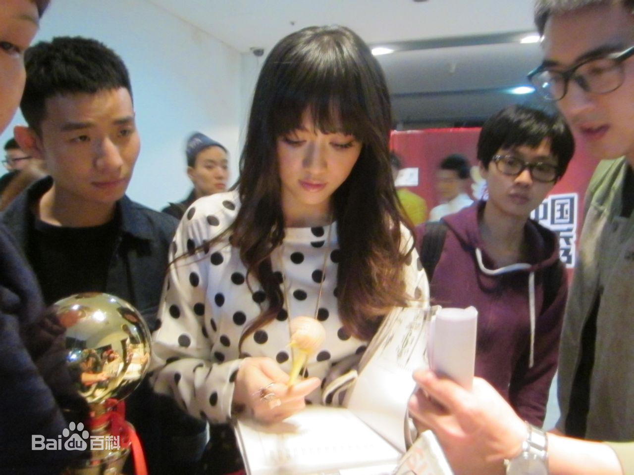 http://www.119127.cn/pics/star/pic/9d9cb13cf56e74839f2ceed7febbf2a8.jpg