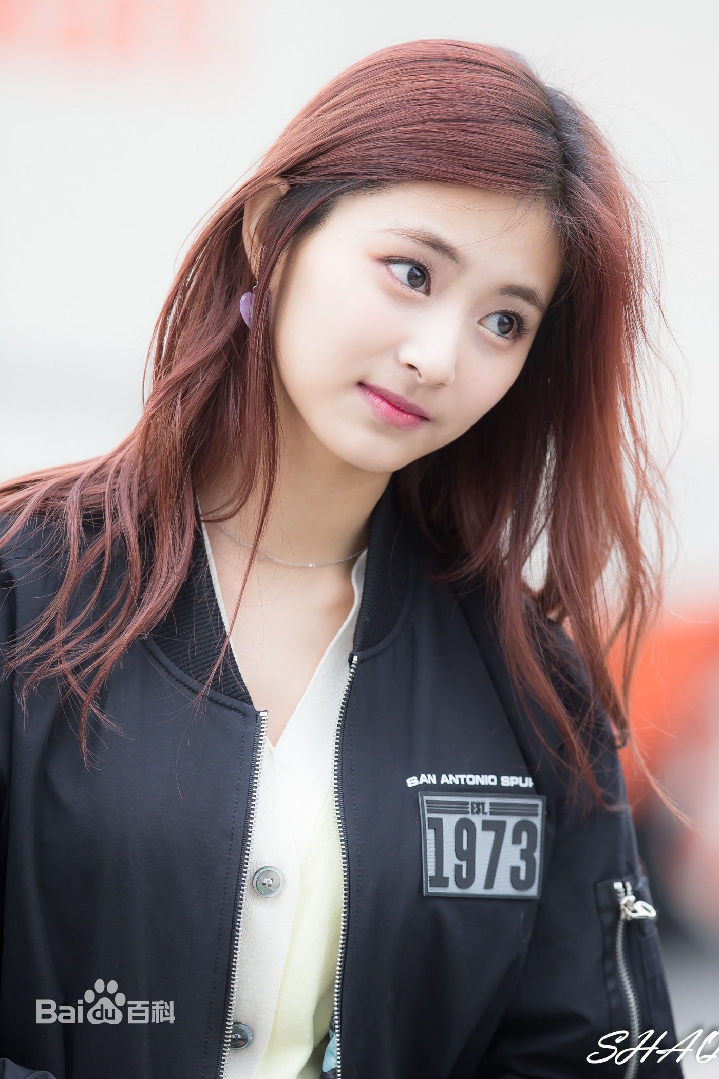 http://www.119127.cn/pics/star/pic/9dc5e3f8d2eecb54ea00c3ce40b4372b.jpg