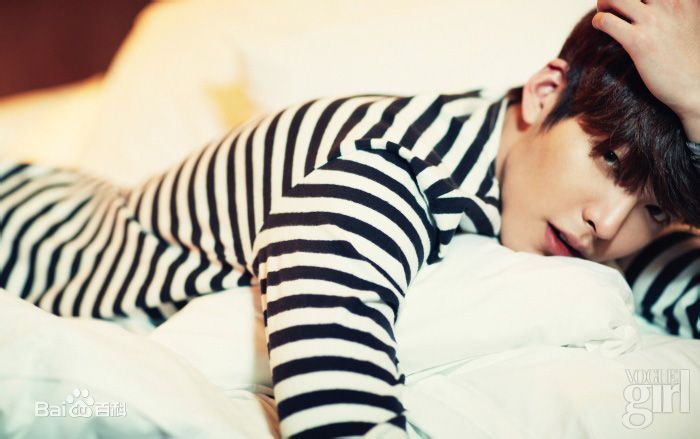 http://www.119127.cn/pics/star/pic/9e5b989d9b44b152c958253faee6d097.jpg