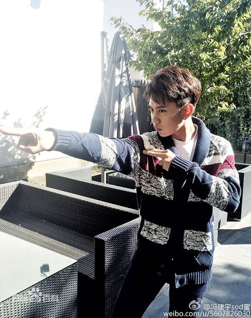 http://www.119127.cn/pics/star/pic/9e9ec6964c3579a38cad38175a7b6bc2.jpg