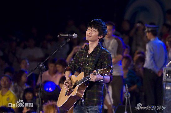 http://www.119127.cn/pics/star/pic/9f544213a951ded20e3886bc88b8f608.jpg