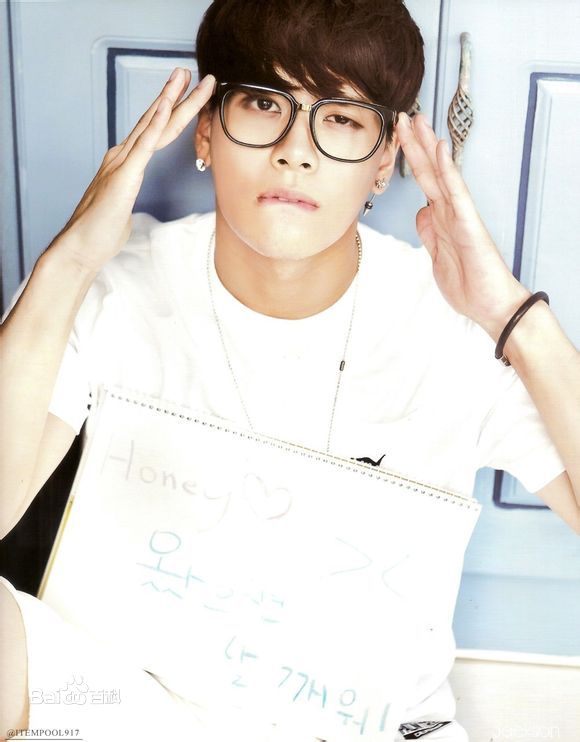 http://www.119127.cn/pics/star/pic/9fb9c94e6e4cd9fef11acae76d80d237.jpg