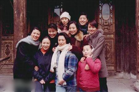 http://www.119127.cn/pics/star/pic/9fcca4c9fe84bb568a46da6a987a0912.jpg