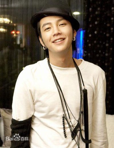 http://www.119127.cn/pics/star/pic/a01645f78210cd8603448f93cdc82c21.jpg