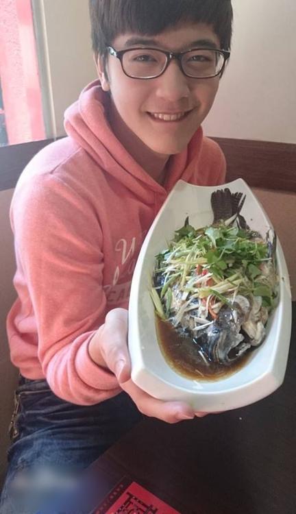 http://www.119127.cn/pics/star/pic/a01c6cc7193c813923c517ff43b8b0bb.jpg