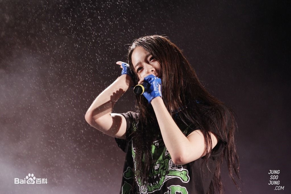 http://www.119127.cn/pics/star/pic/a124e295d37a06cdf212454367285491.jpg