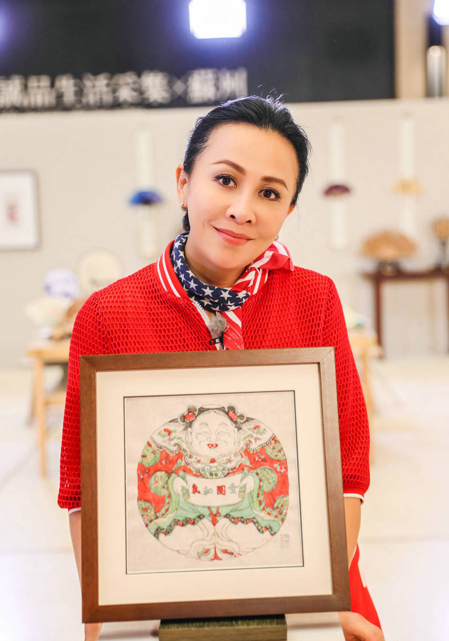 http://www.119127.cn/pics/star/pic/a2b2/f6e8b78f6cfb5041bec3fbd93429.jpg