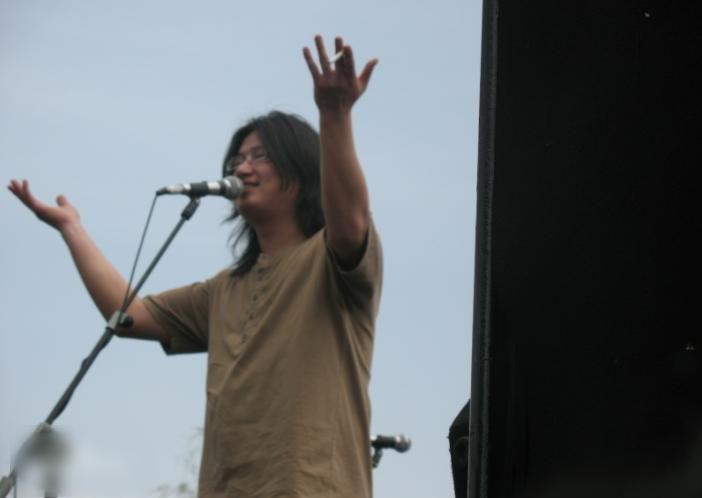 http://www.119127.cn/pics/star/pic/a4ffe6700ddd356bc4f9e6546a18c5b8.jpg